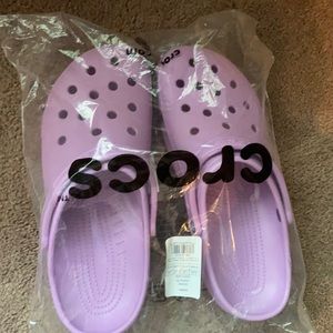 Brand new crocs